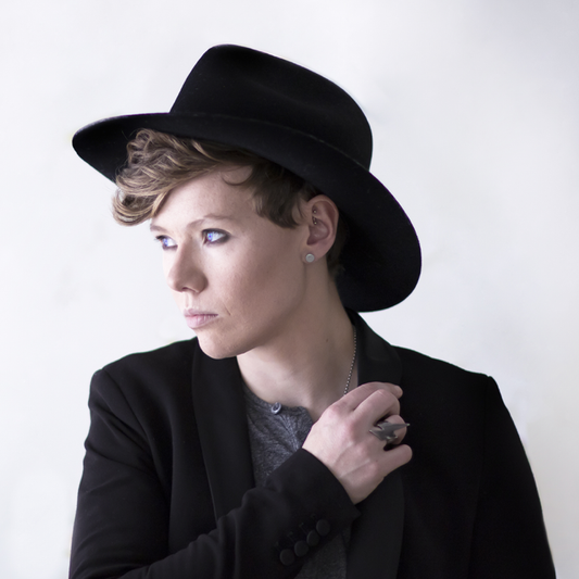 Liza Holbrook