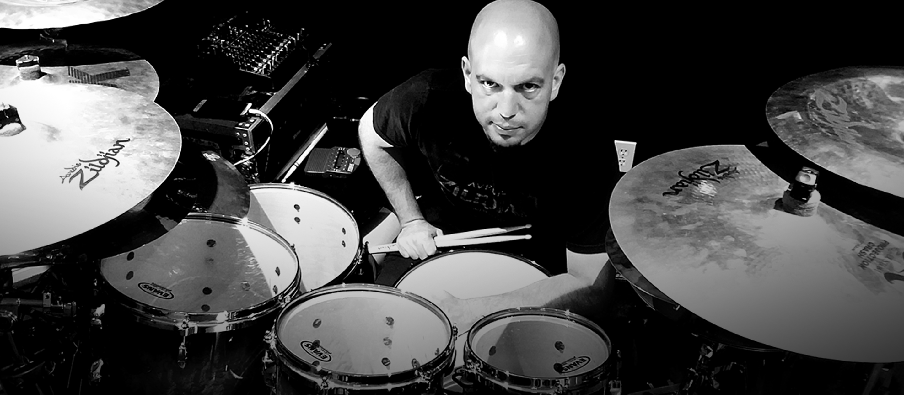 Dennis Pavia